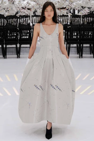 Look 7